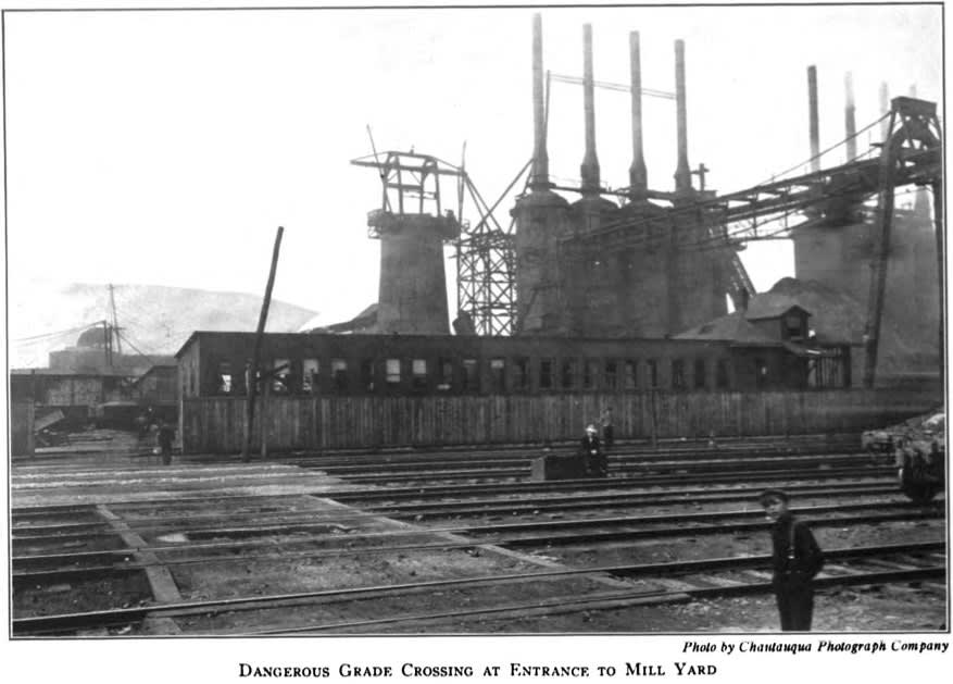 A dangerous rail crossing at grade